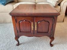 Thomasville End Table