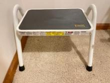 Vintage Metal Stapleton Step Stool