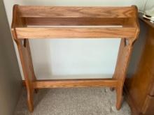 Wooden Country Quilt Stand