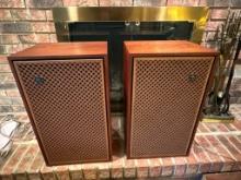 Set of Vintage JBL LX4-1 Speakers