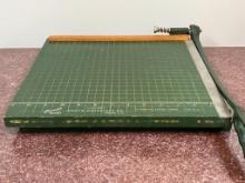 Vintage Photo Materials Company Paper Cutter