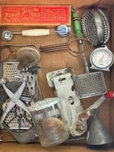 Vintage Kitchen Lot