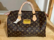Faux Louis Vuitton Ladies Purse