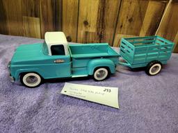 Tonka Stepside Pick-Up w/ Trailer