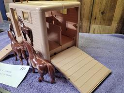 Buddy "L" Stables Tandem Truck w/ three horses