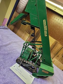 Model Toys Barber Greene Sand Loader