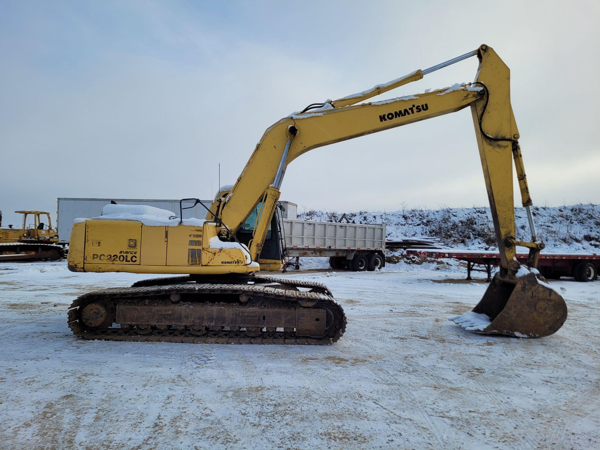 Komatsu PC220LC Excavator