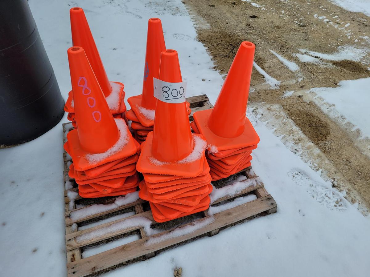 Skid of (50) 19 Inch Traffic Cones