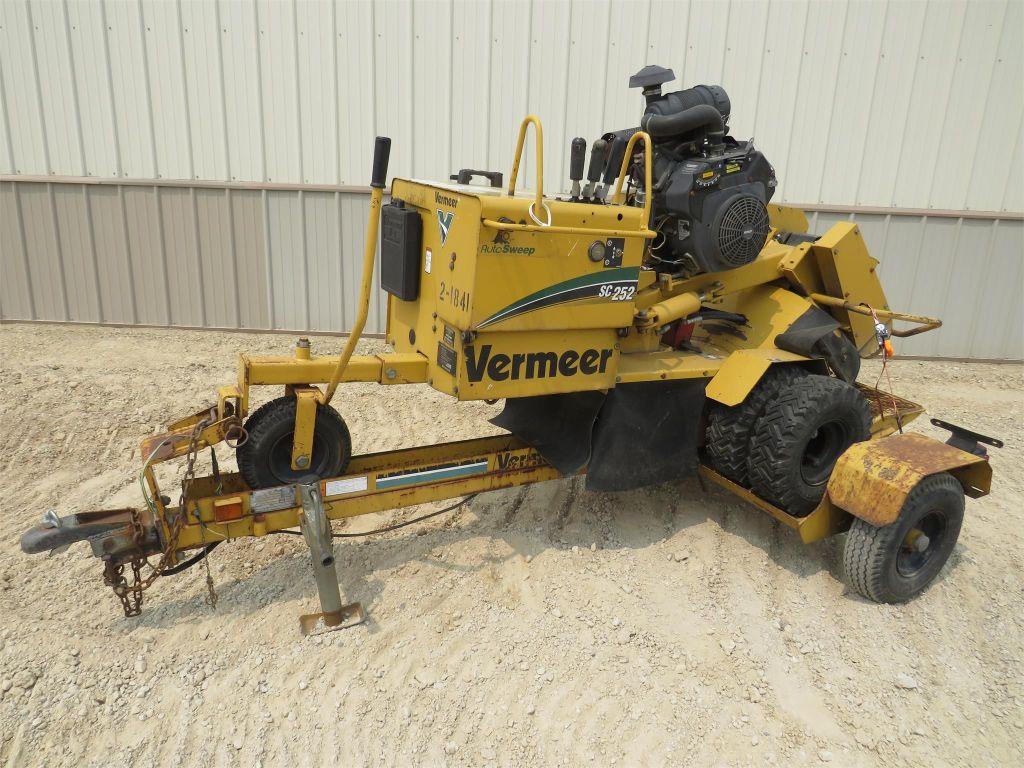 2013 VERMEER SC252