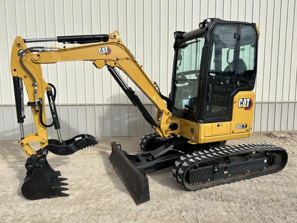 2022 CATERPILLAR 302.7CR