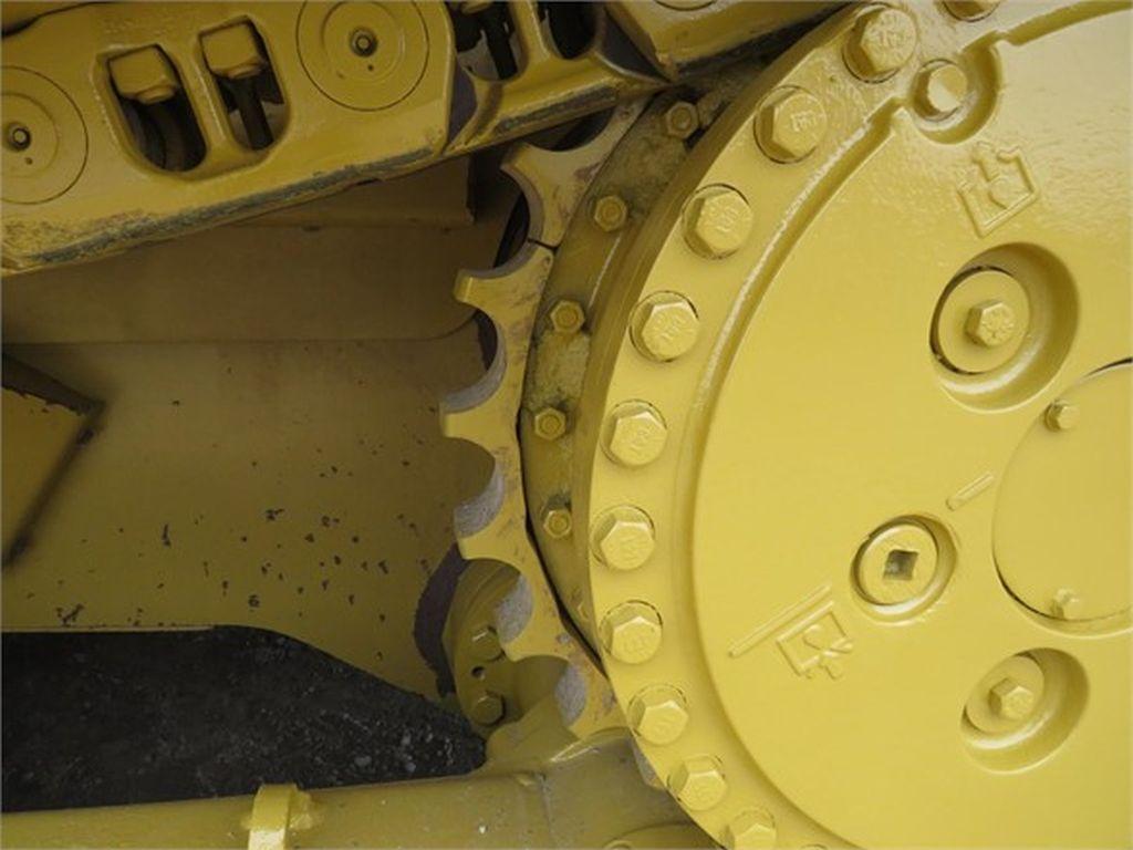 2011 CATERPILLAR D6T LGP