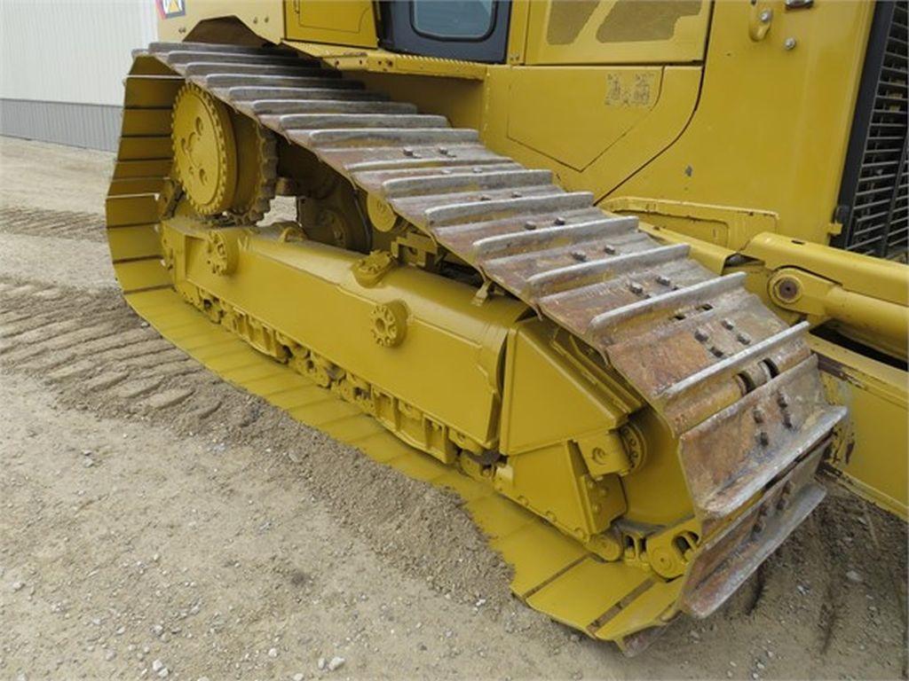 2011 CATERPILLAR D6T LGP