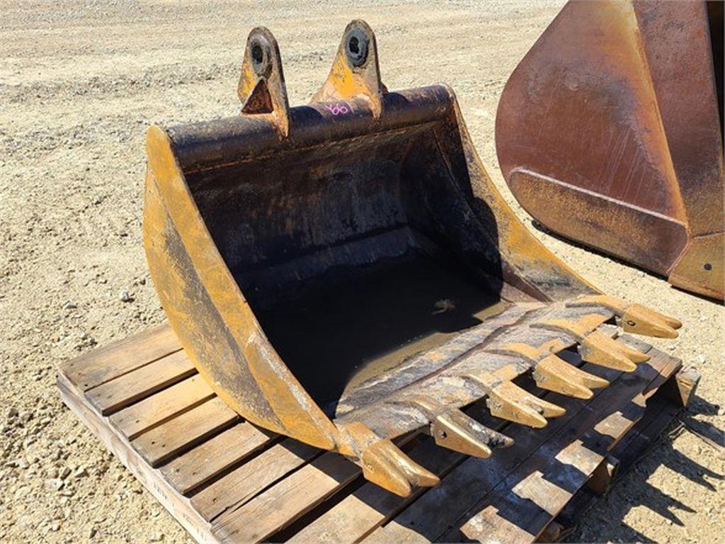 36 inch Backhoe Bucket