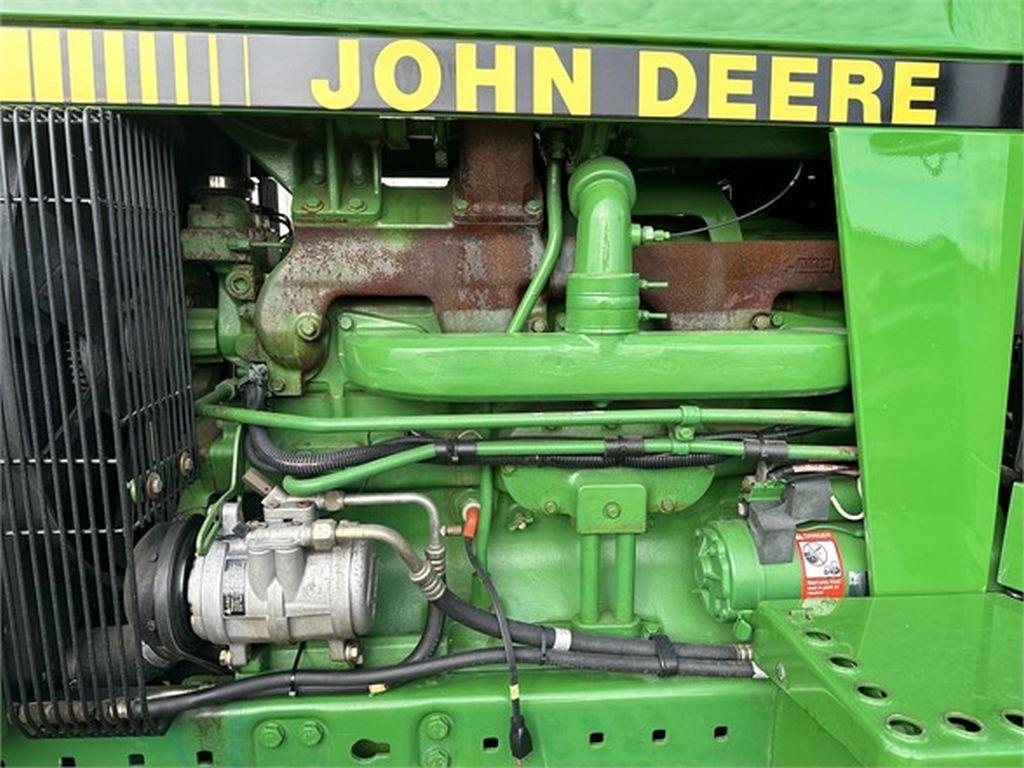 1992 JOHN DEERE 4055