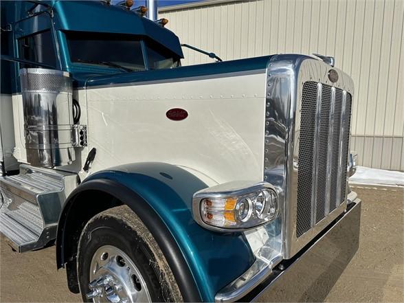 2021 PETERBILT 389