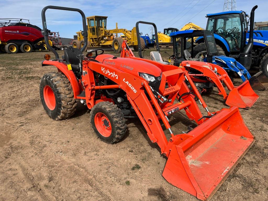 2022 Kubota L3302 Tractor