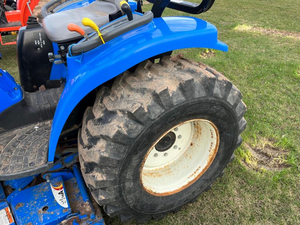 New Holland TC33DA Compact Tractor