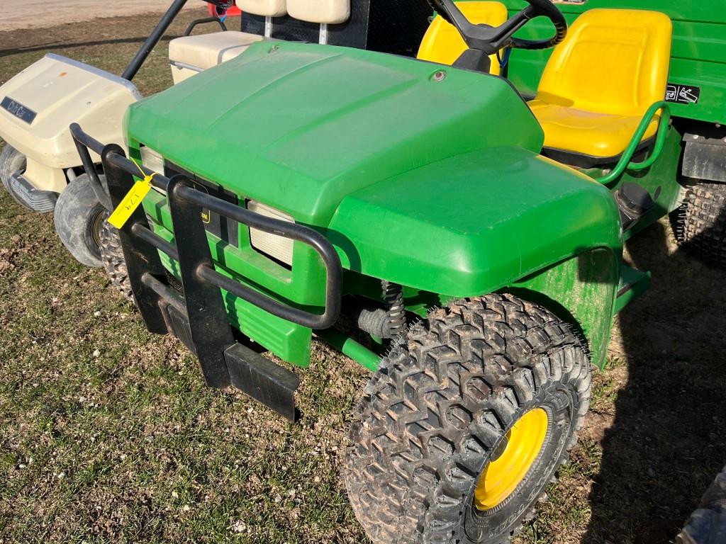 John Deere Gator UTV