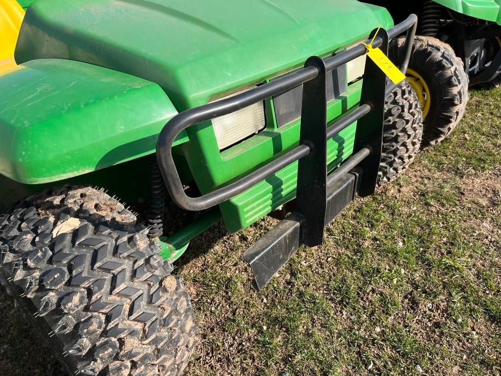 John Deere Gator UTV