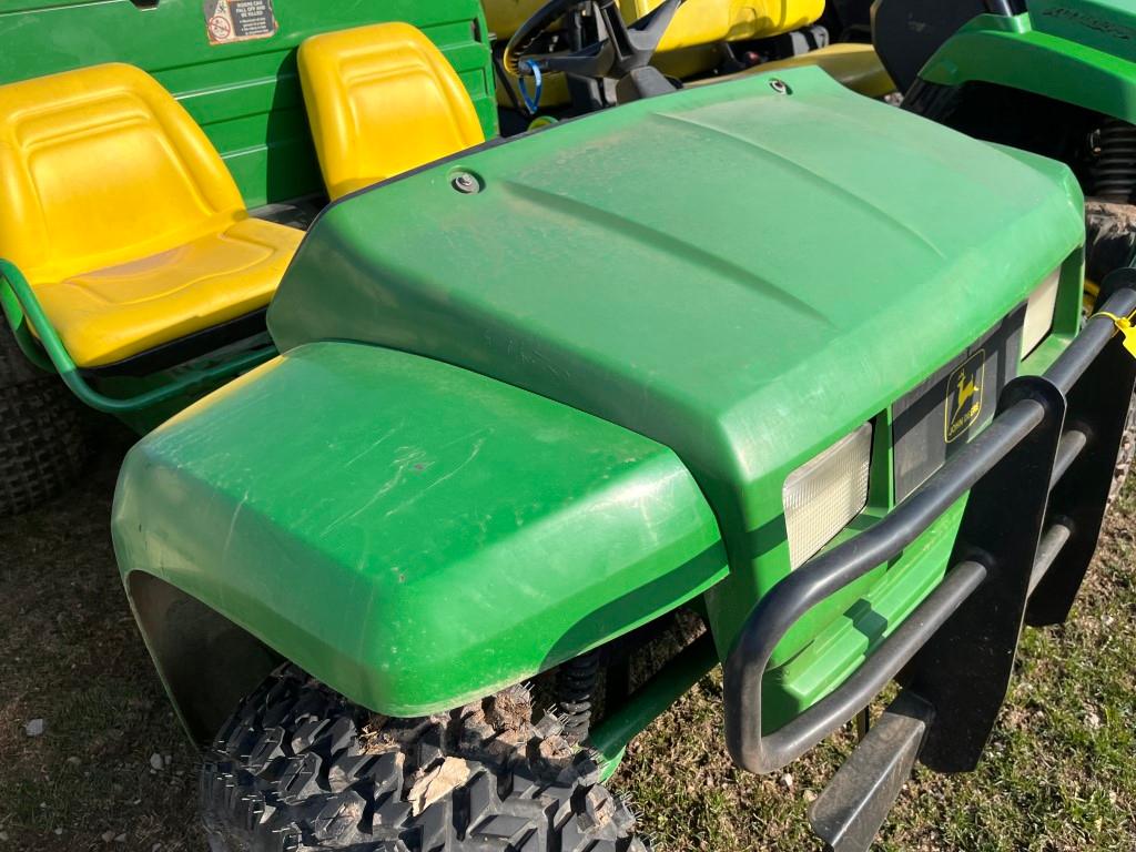 John Deere Gator UTV