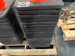 20 Safety Cones