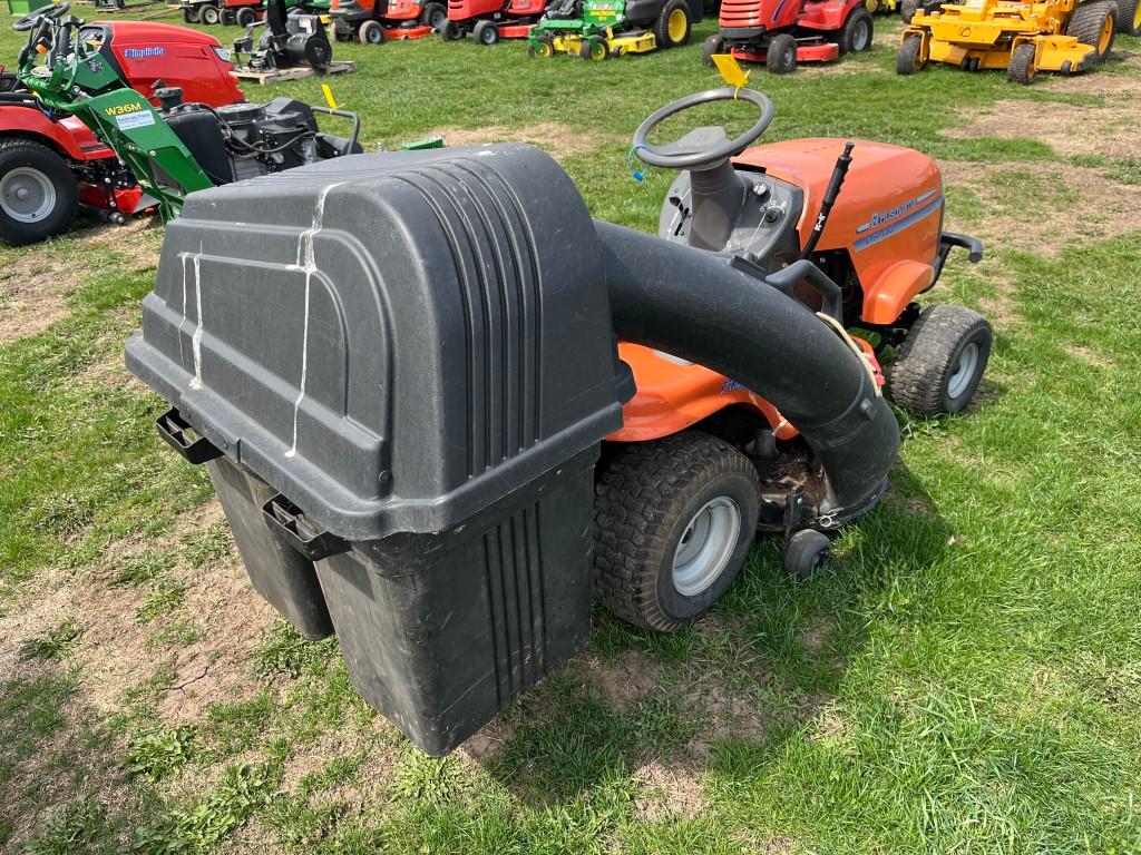 Husqvarna LTH30 Lawn Tractor