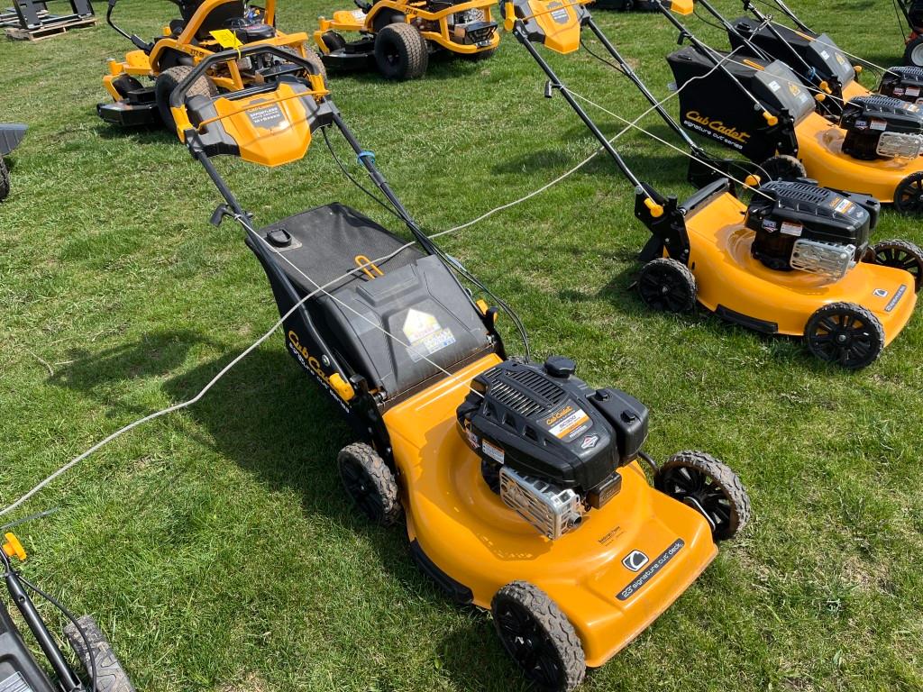 2023 Cub Cadet SC900 Walk Mower