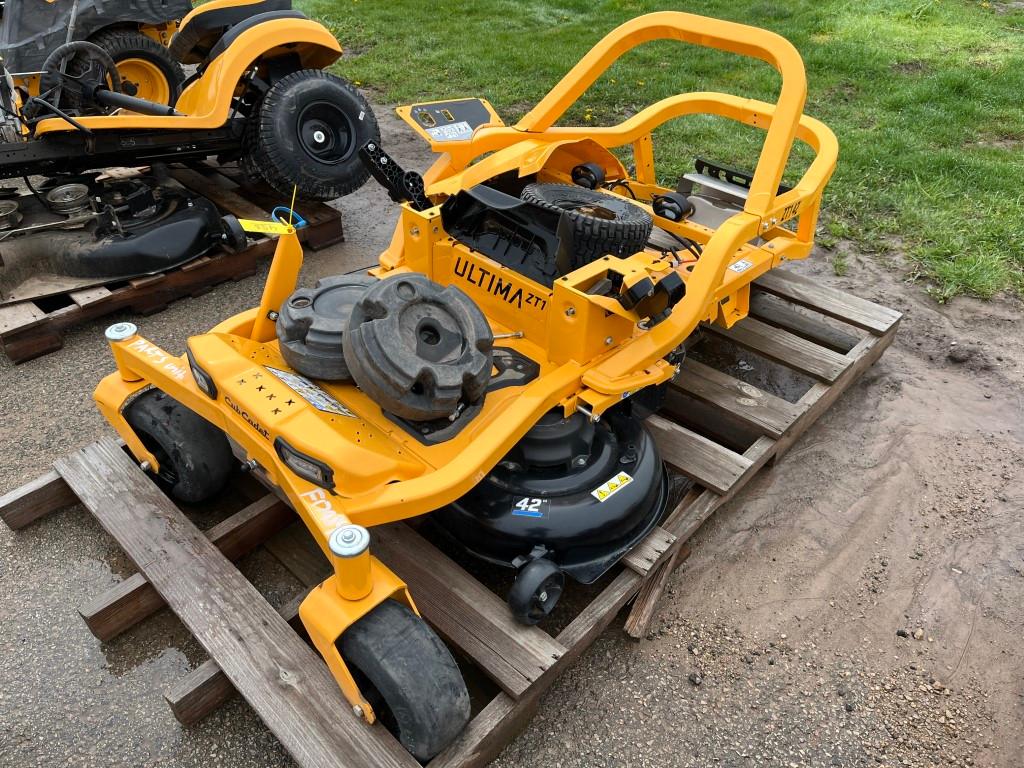 2021 Cub Cadet ZT1 42 Zeroturn