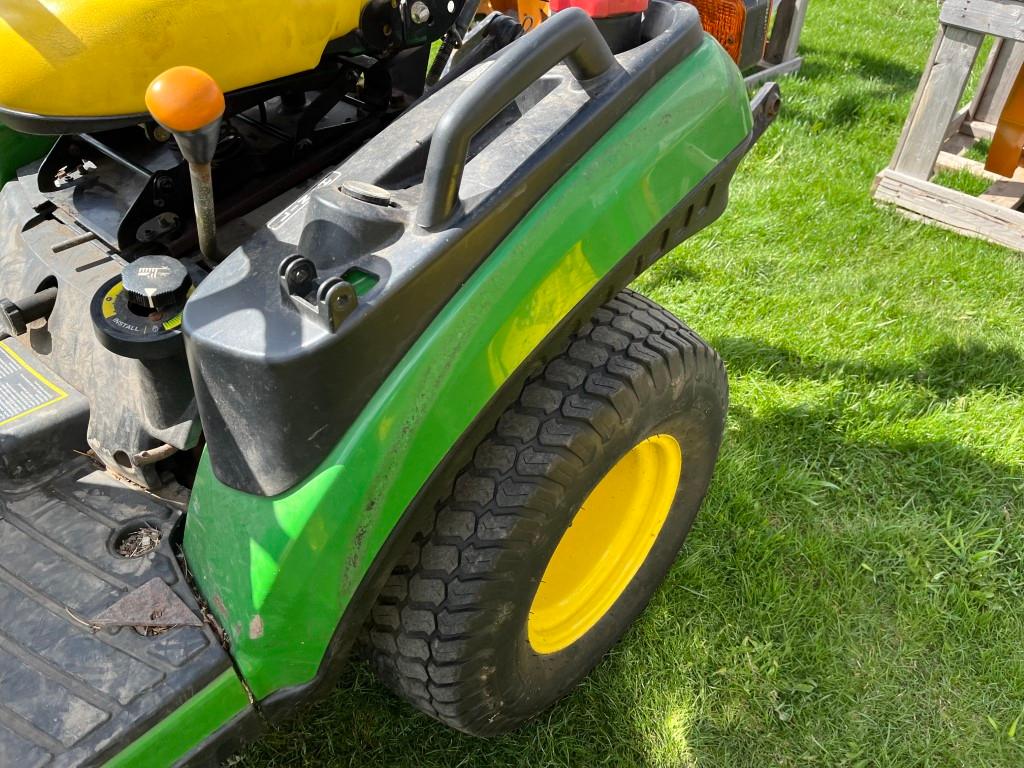 John Deere 1026R Compact Tractor