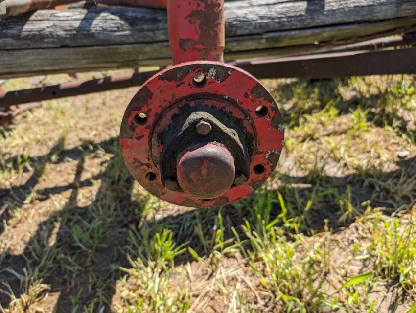 IH Heavy Duty Wide Front Axle