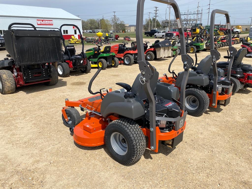 Husqvarna MZ61 Zero Turn Mower