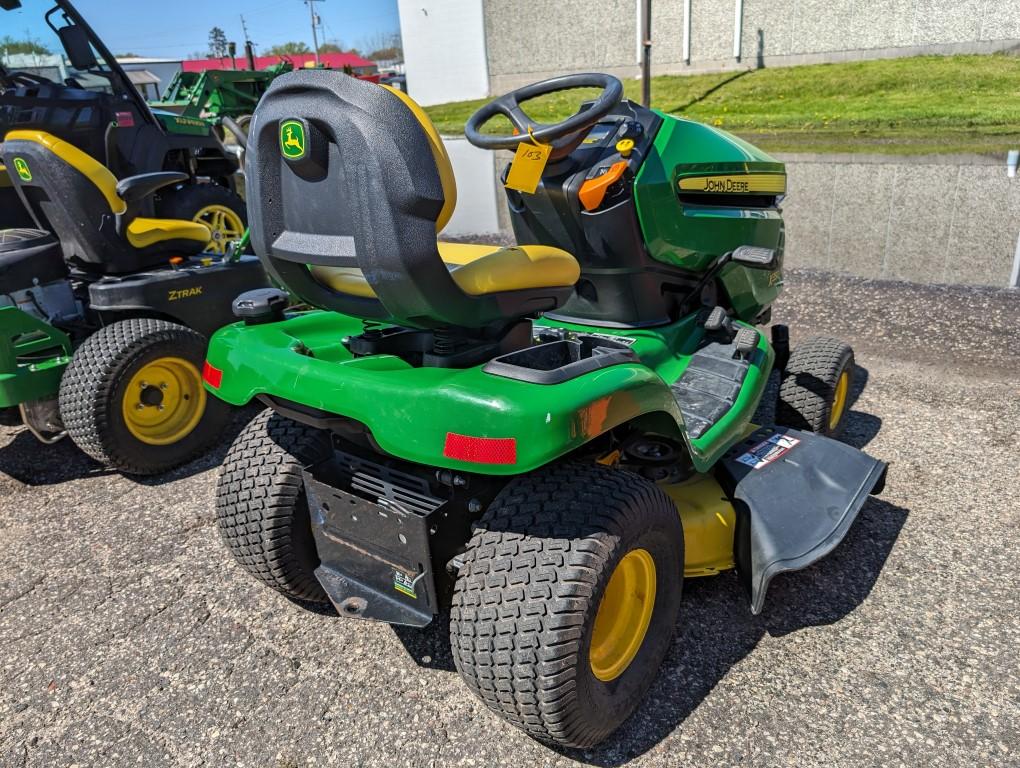 John Deere X350 Lawn Tractor