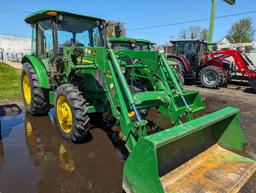 John Deere 5075E Tractor