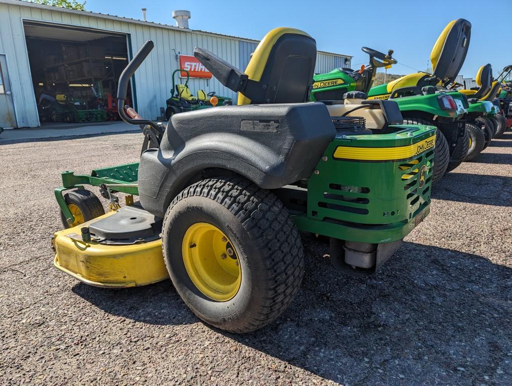 John Deere Z445 Zero Turn Mower