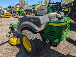 John Deere Z425 Zero Turn Mower