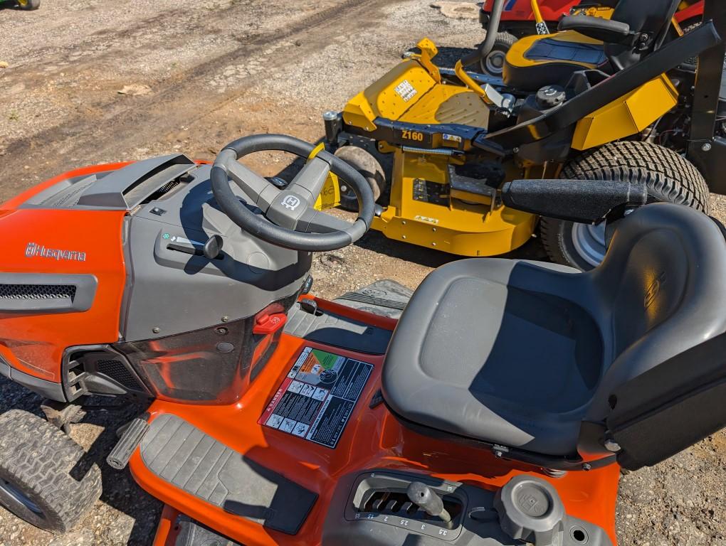 Husqvarna YTH24V48