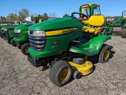 John Deere X300 Lawn Tractor