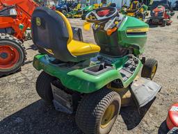 John Deere X350 Lawn Tractor