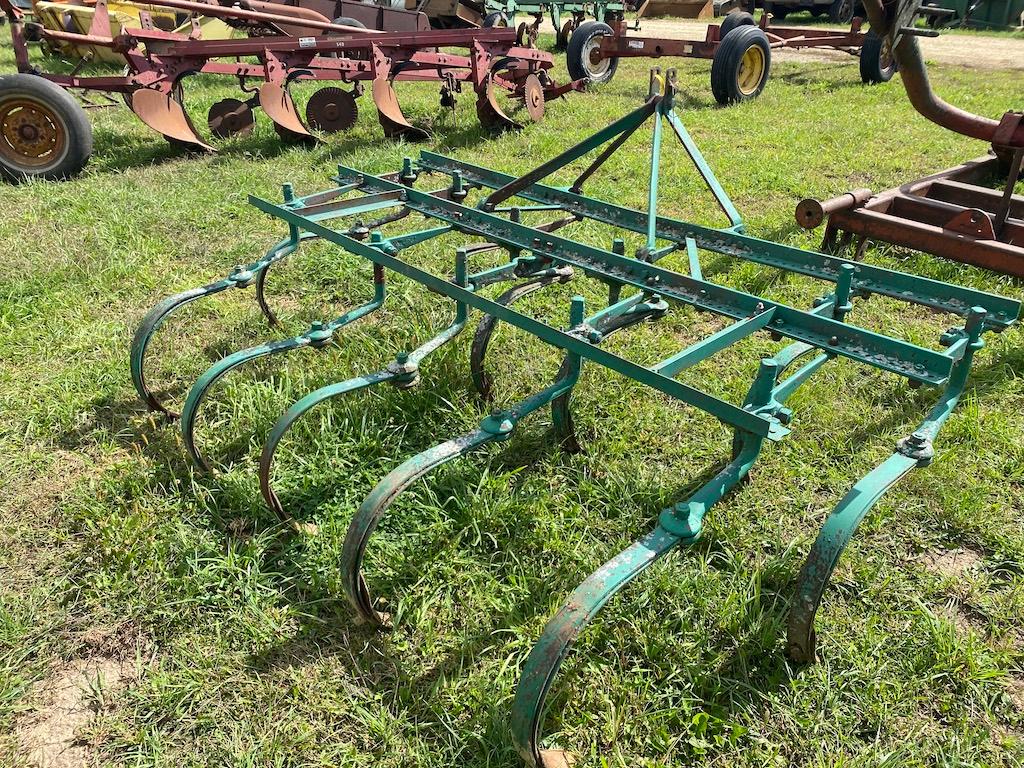 Cultivator
