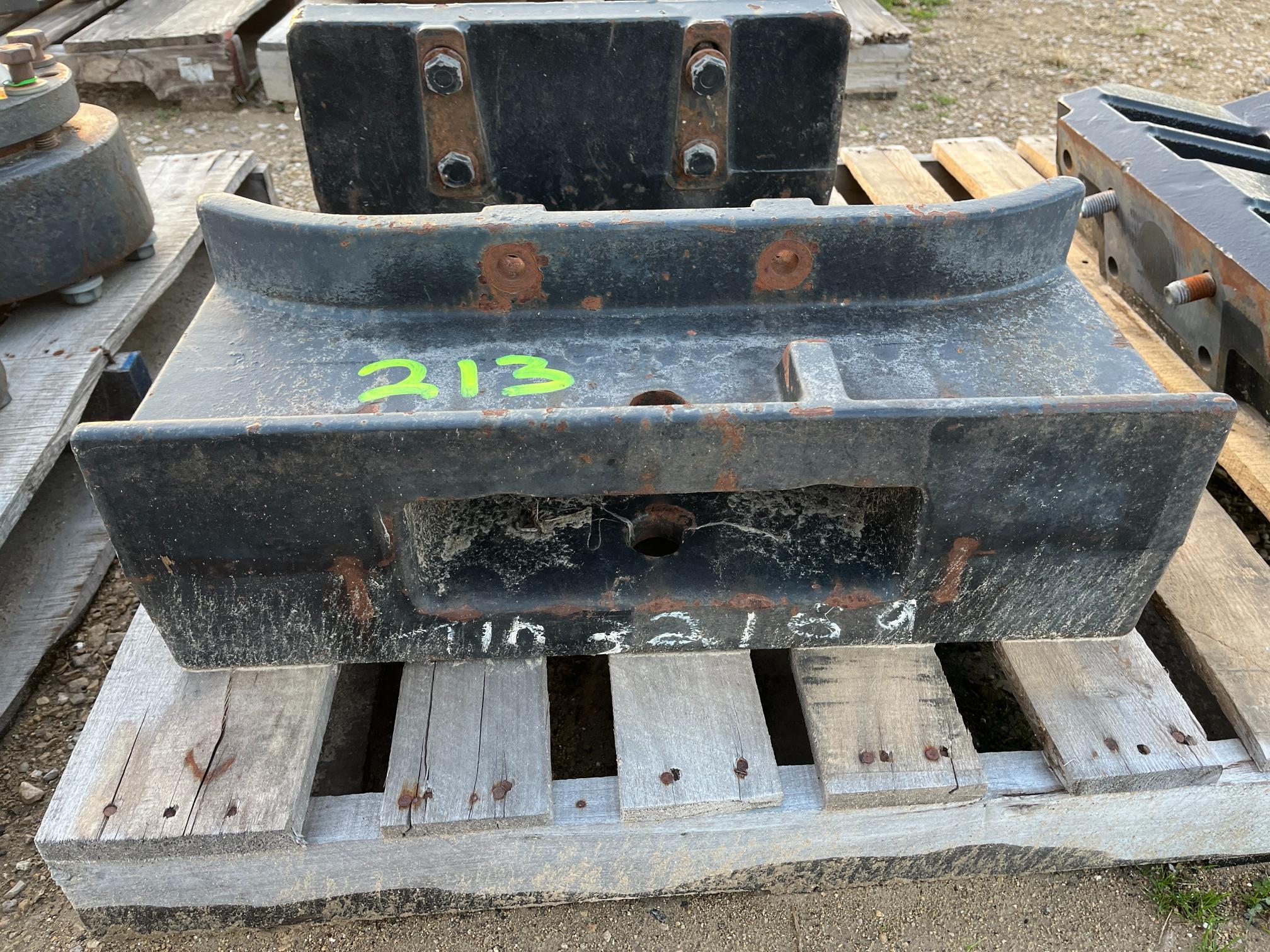 Weight Bracket