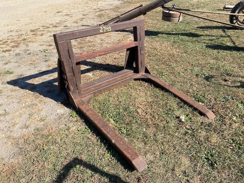 Pallet Forks/Bale Carrier