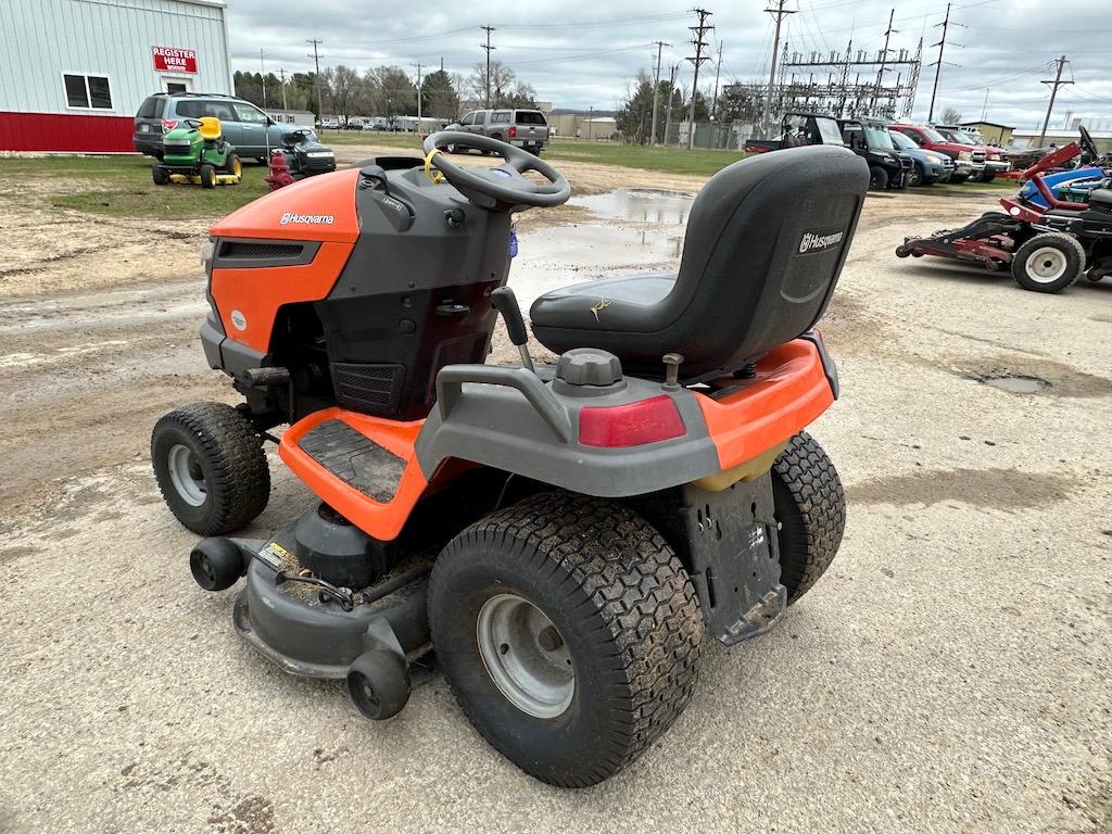 Husqvarna YTH2445T