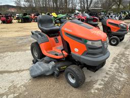 Husqvarna YTH2445T