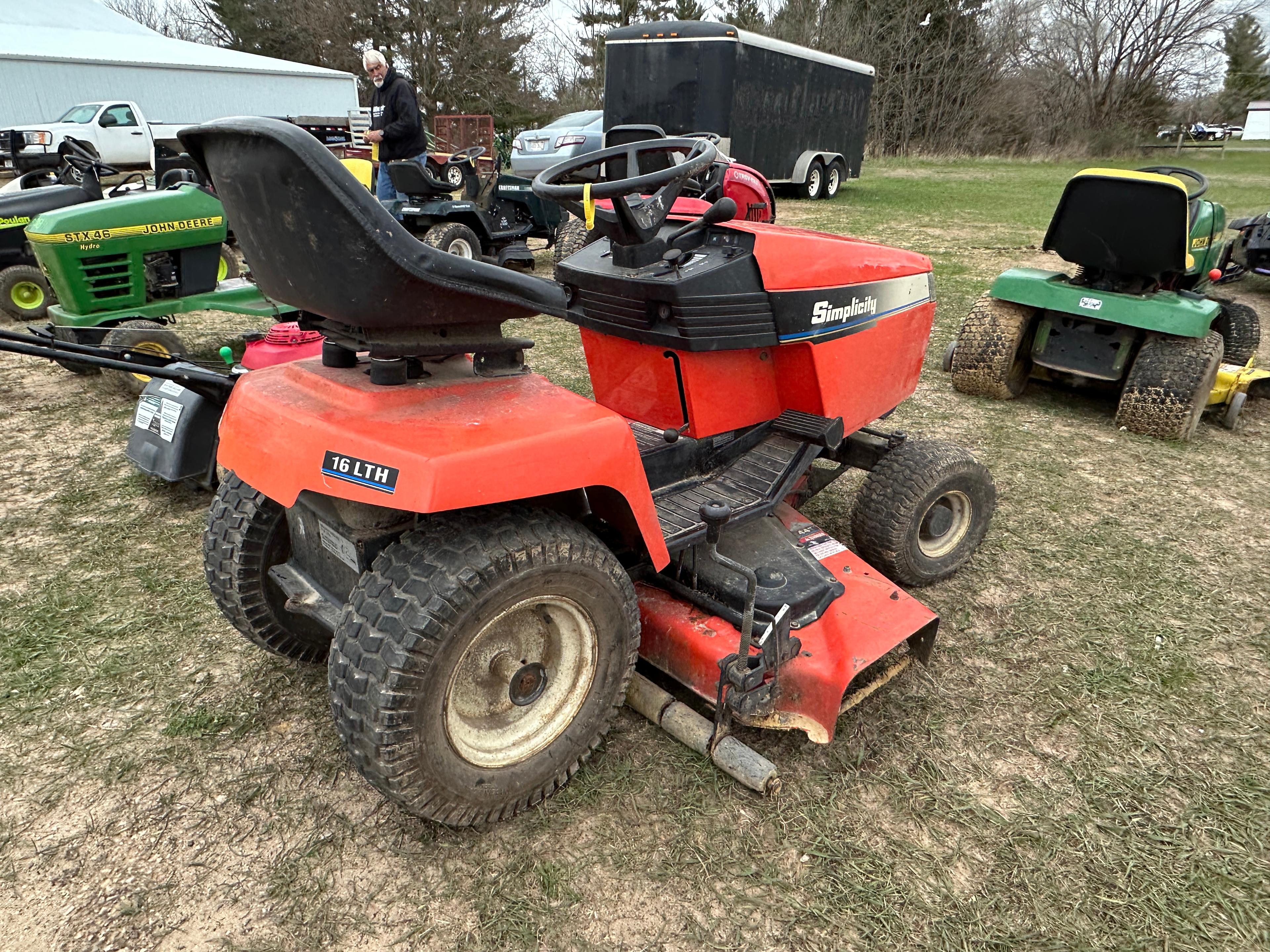 Simplicity 16LTH Lawn Mower