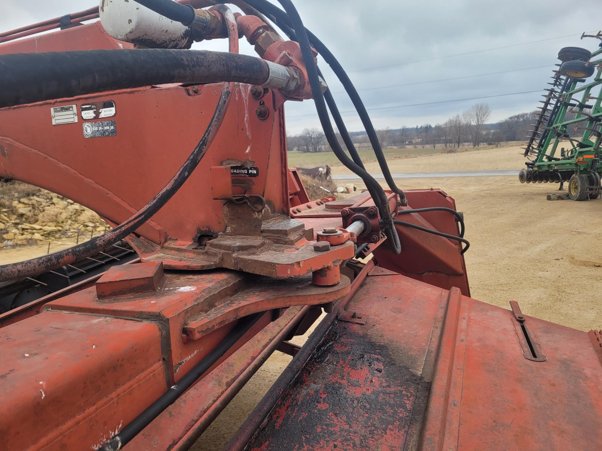 Case IH 8370 Swing Mower Conditioner