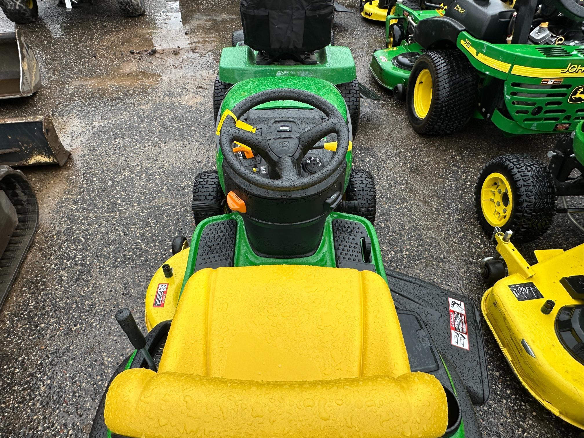 John Deere D130 Lawn Mower