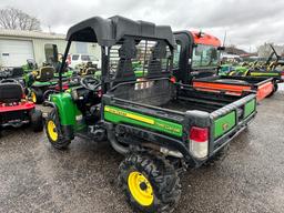 John Deere Gator XUV 825i