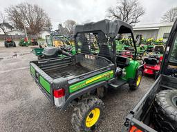 John Deere Gator XUV 825i