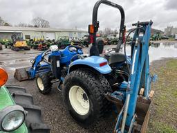 New Holland T2320 Compact Tractor
