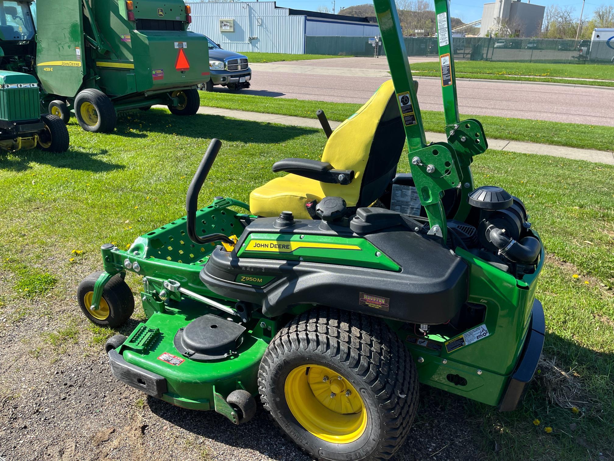 2024 John Deere Z950M Zero Turn